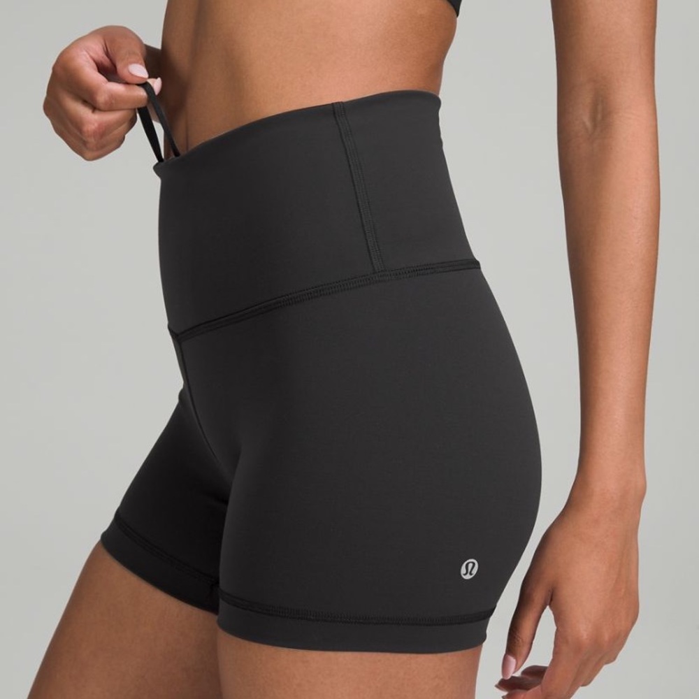 Lululemon Wunder Train High-Rise Short 4" Size 6, Black